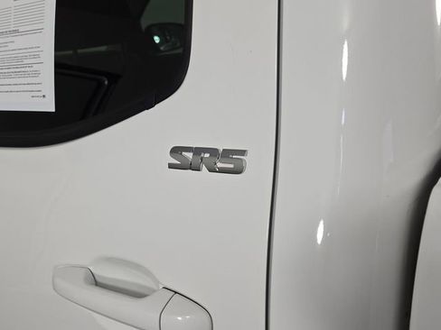 Used 2023 Toyota Tacoma SR5 RWD image 31