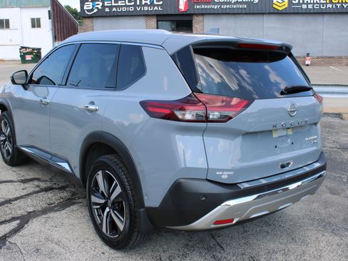 Certified 2023 Nissan Rogue Platinum w/ Platinum Premium Package AWD/4WD image 5