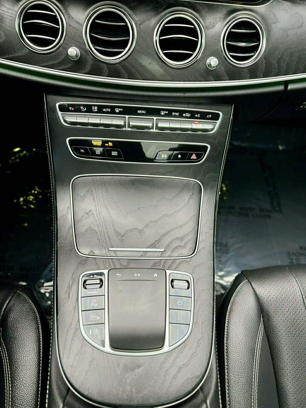 Used 2023 Mercedes-Benz E 350 4MATIC Sedan image 28