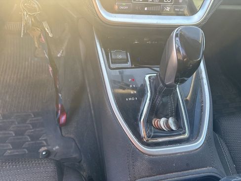 Used 2022 Subaru Outback Premium image 14