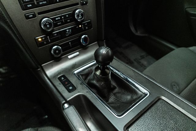 Used 2013 Ford Mustang GT RWD image 25