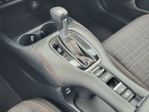 Used 2023 Honda HR-V Sport image 19