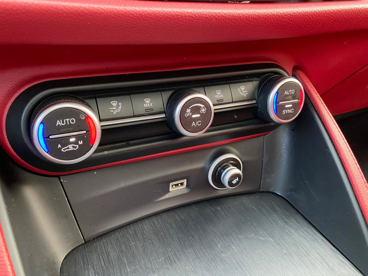 Used 2019 Alfa Romeo Stelvio w/ Nero Edizione RWD image 68