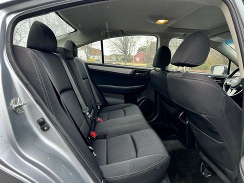 Used 2015 Subaru Legacy 2.5i Premium w/ Moonroof Package image 17