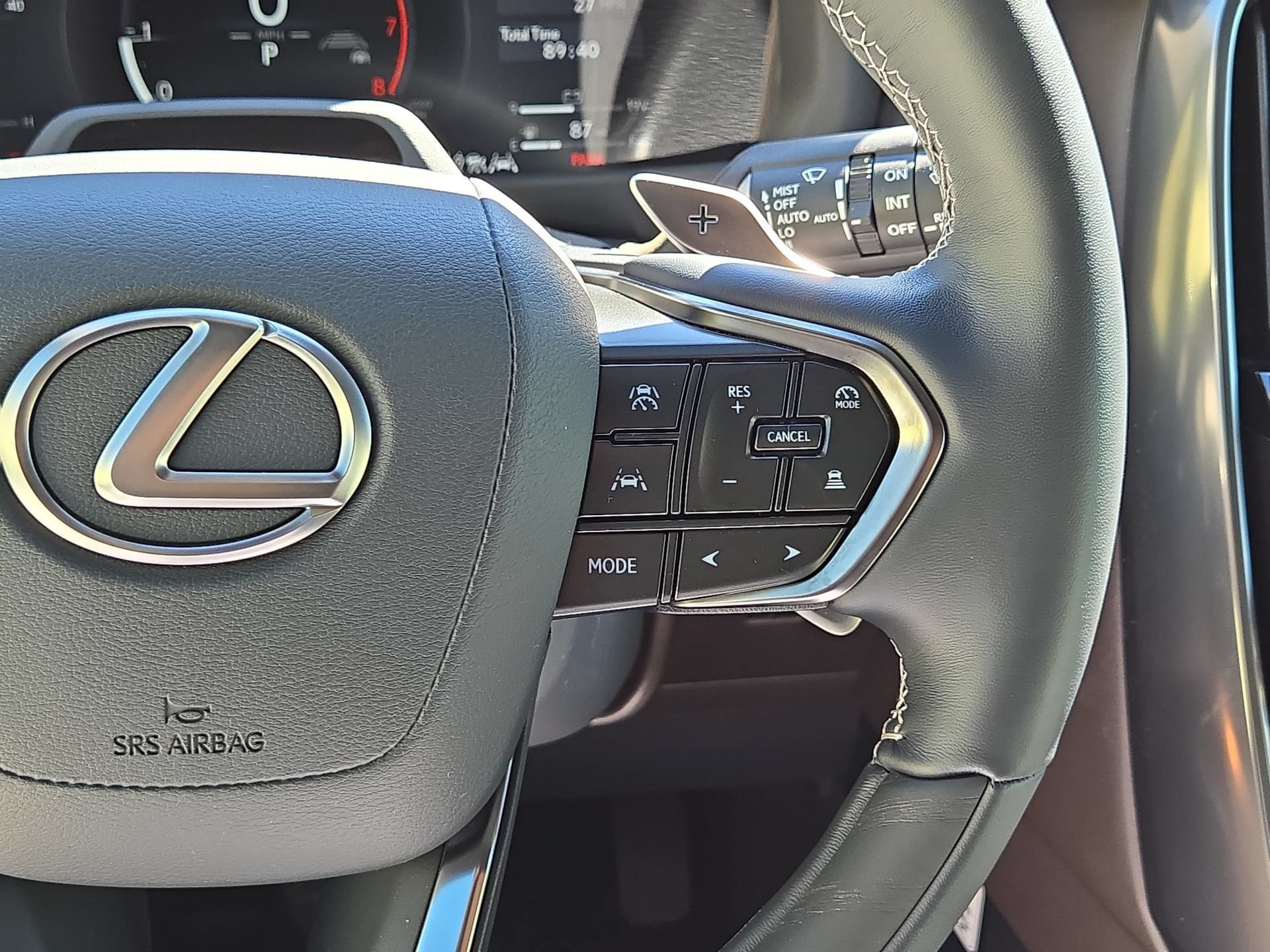 Used 2026 Lexus LX 600 4WD w/ Appearance Package image 21