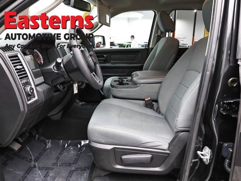 Used 2018 RAM 1500 Express image 14