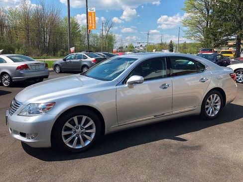 Used 2011 Lexus LS 460 AWD w/ Luxury Value Edition image 3