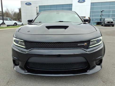 Used 2018 Dodge Charger R/T Scat Pack image 8