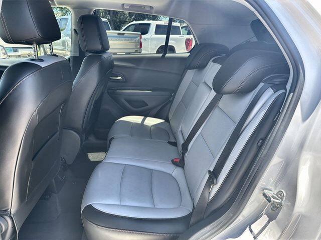 Used 2018 Chevrolet Trax Premier w/ LPO, Protection Package AWD/4WD image 23