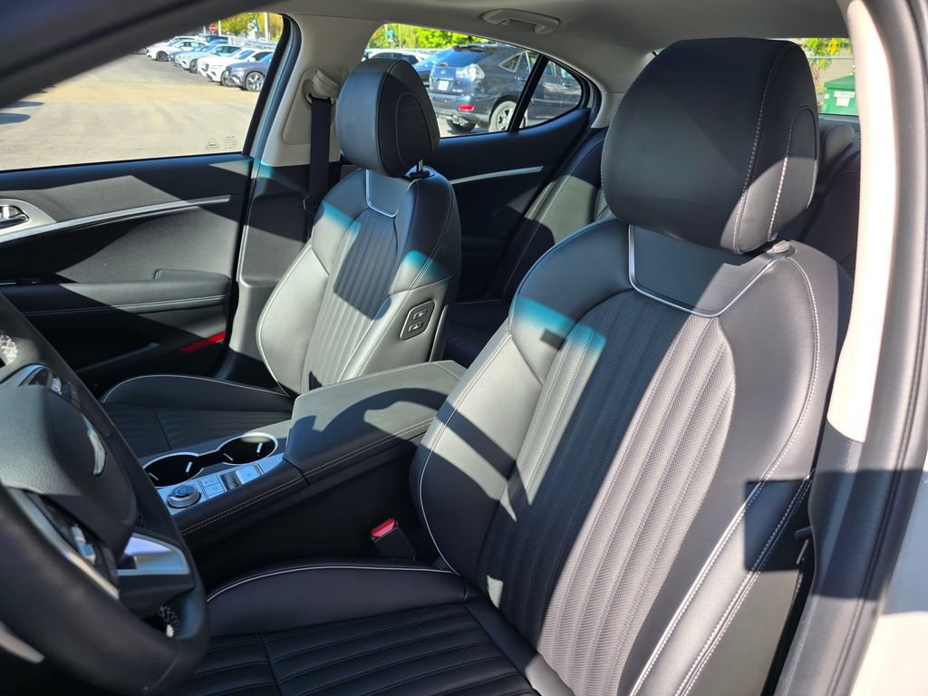 Used 2026 Genesis G70 2.5T Prestige AWD/4WD image 21