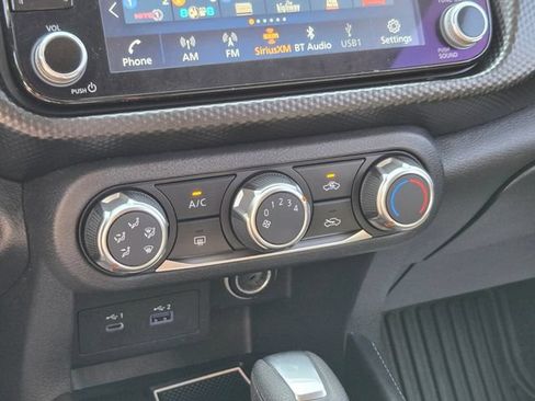Used 2024 Nissan Kicks SV FWD image 29