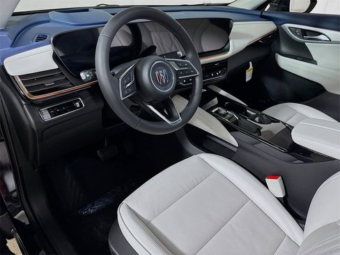 New 2026 Buick Envision Avenir image 5