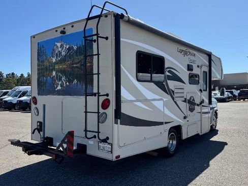 Used 2014 Ford E-350 and Econoline 350 Super Duty Wagon w/ Motorhome Prep Package RWD image 5