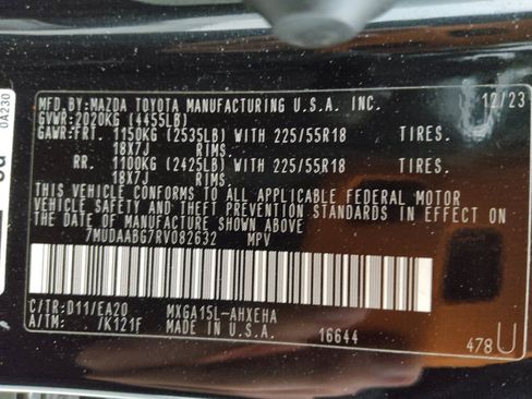 Used 2024 Toyota Corolla Cross XLE w/ Convenience Package image 33