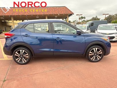 Used 2019 Nissan Kicks SV
