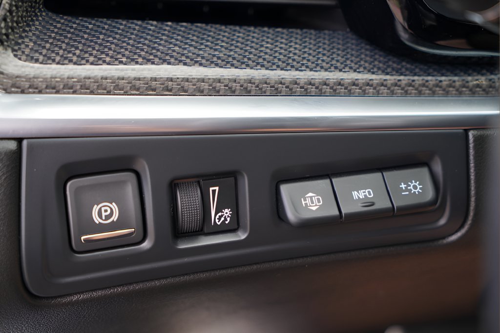Used 2024 Cadillac XT5 Sportv w/ Technology Package AWD/4WD image 19