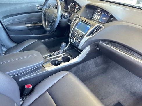 Certified 2018 Acura TLX FWD image 16