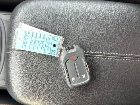 Used 2020 GMC Terrain SLE AWD/4WD image 17