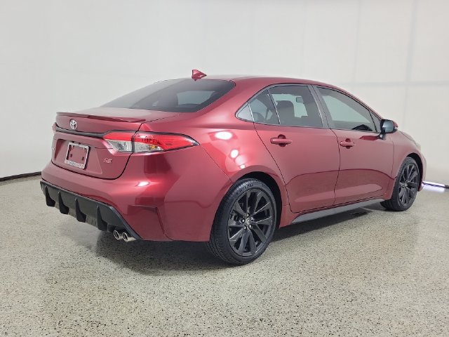 Used 2024 Toyota Corolla SE FWD image 5
