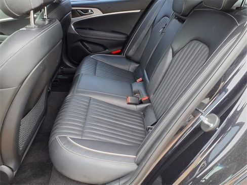 Used 2021 Genesis G70 2.0T w/ Elite Package image 7