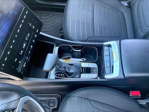 Used 2023 Hyundai Santa Cruz SEL Premium image 19