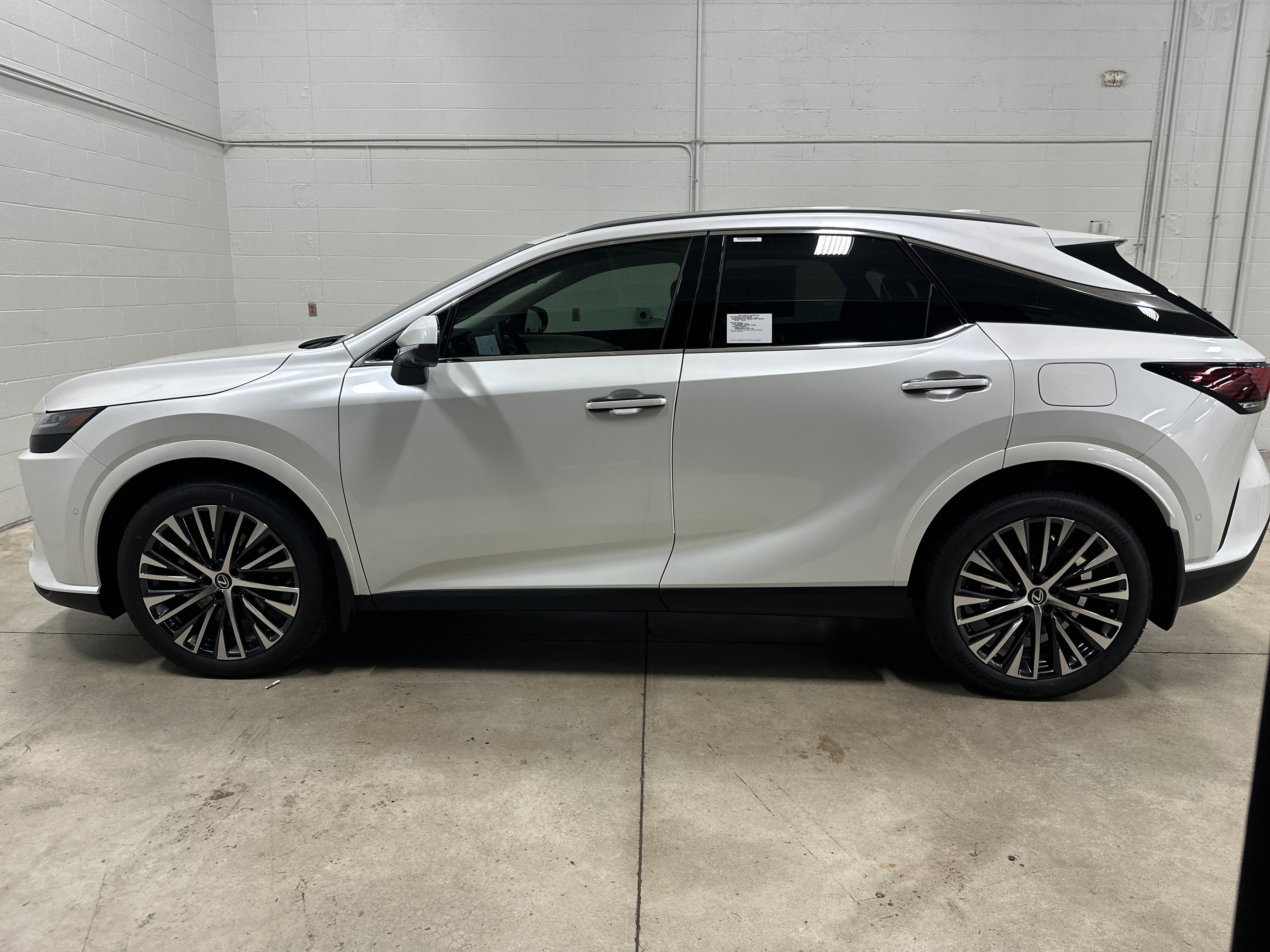 New 2026 Lexus RX 350 Premium Plus w/ Convenience Package AWD/4WD image 6