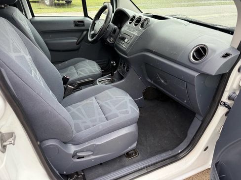 Used 2013 Ford Transit Connect XLT image 38
