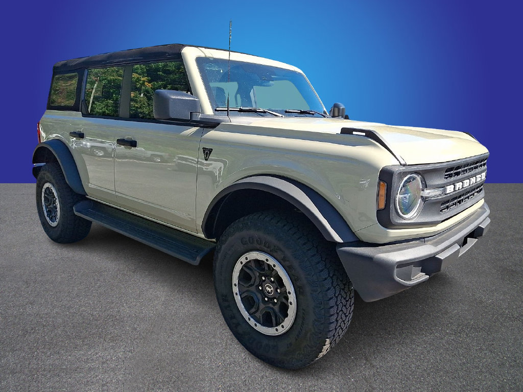 Used 2025 Ford Bronco 4-Door w/ Sasquatch Package AWD/4WD image 3