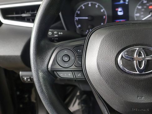 Used 2024 Toyota Corolla LE image 35