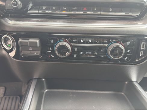 Used 2025 Chevrolet Silverado 3500 LTZ w/ Trail Boss Package image 20