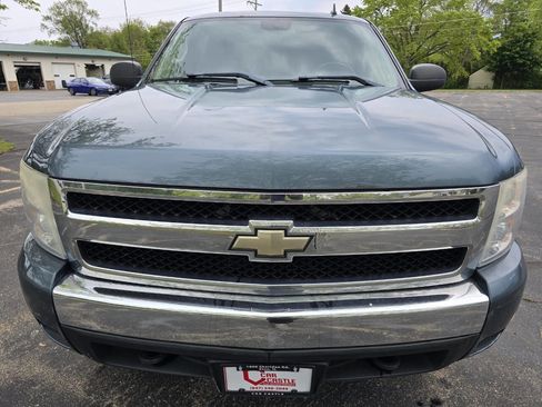 Used 2007 Chevrolet Silverado 1500 LT w/ 1LT Convenience Package image 2