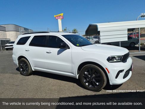 Used 2025 Dodge Durango GT w/ Blacktop Package RWD image 3