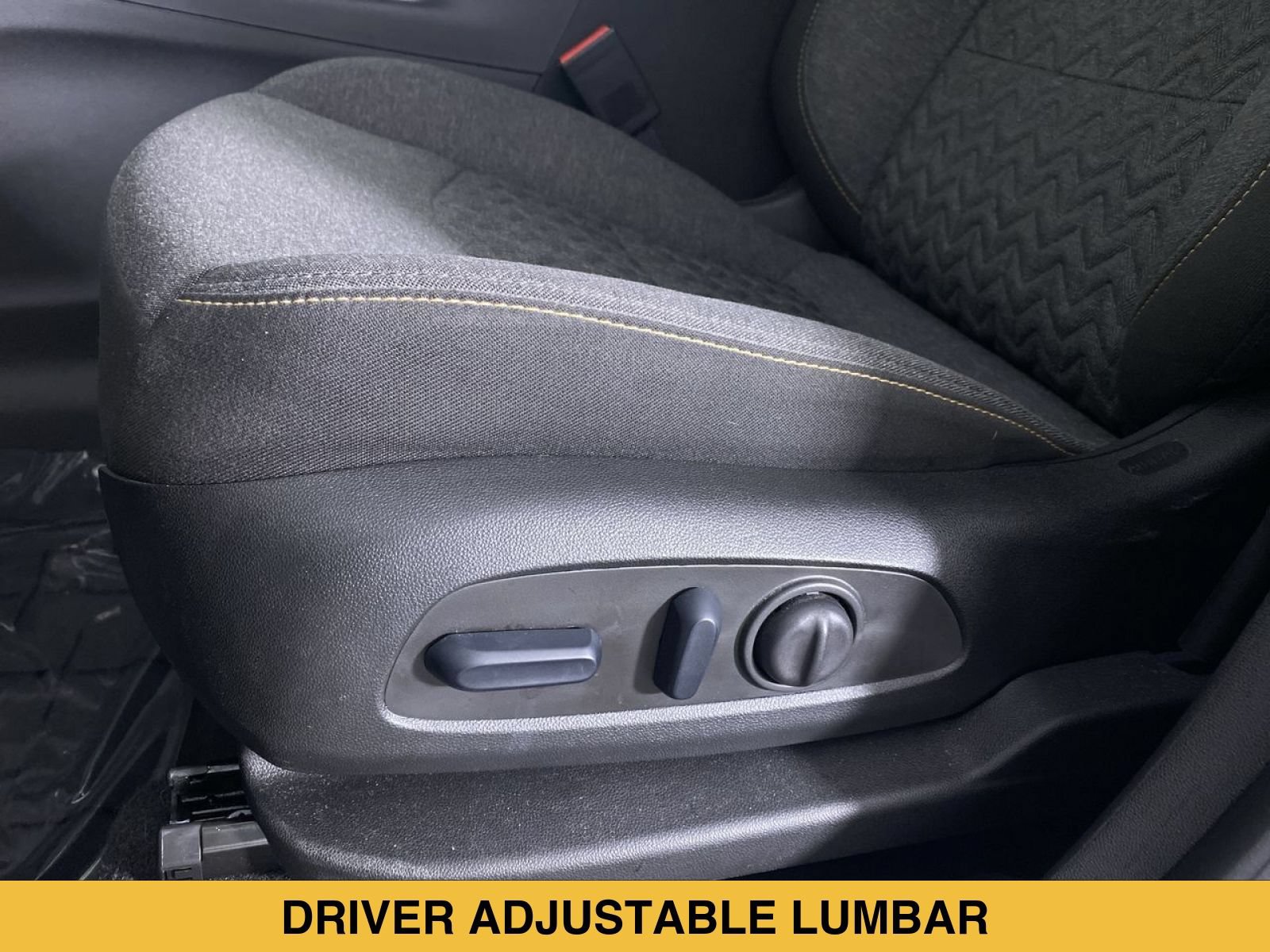 Certified 2024 Chevrolet Equinox LT w/ LPO, Floor Liner Package FWD image 9