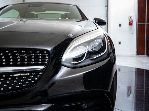 Used 2017 Mercedes-Benz SLC 43 AMG image 17