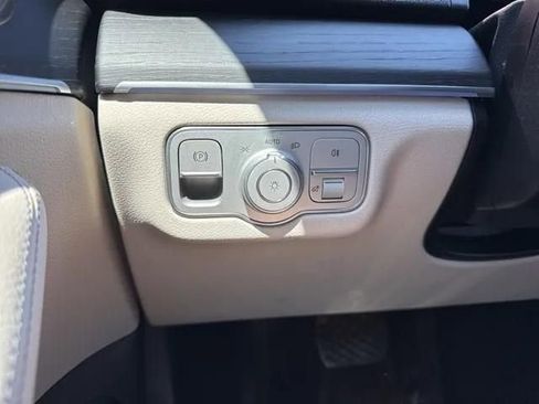 Certified 2024 Mercedes-Benz GLE 350 4MATIC image 43