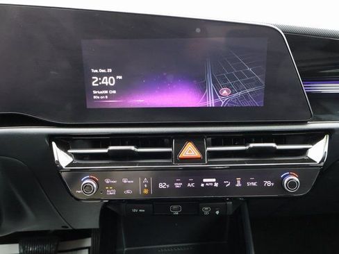 Used 2024 Kia Niro Wind image 24