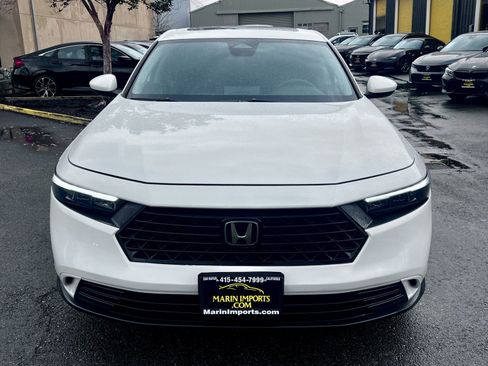 Used 2023 Honda Accord EX image 2