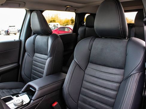 New 2026 Mitsubishi Outlander AWD image 32