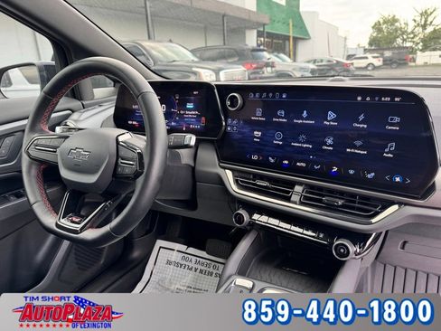 Used 2025 Chevrolet Equinox EV RS FWD image 47