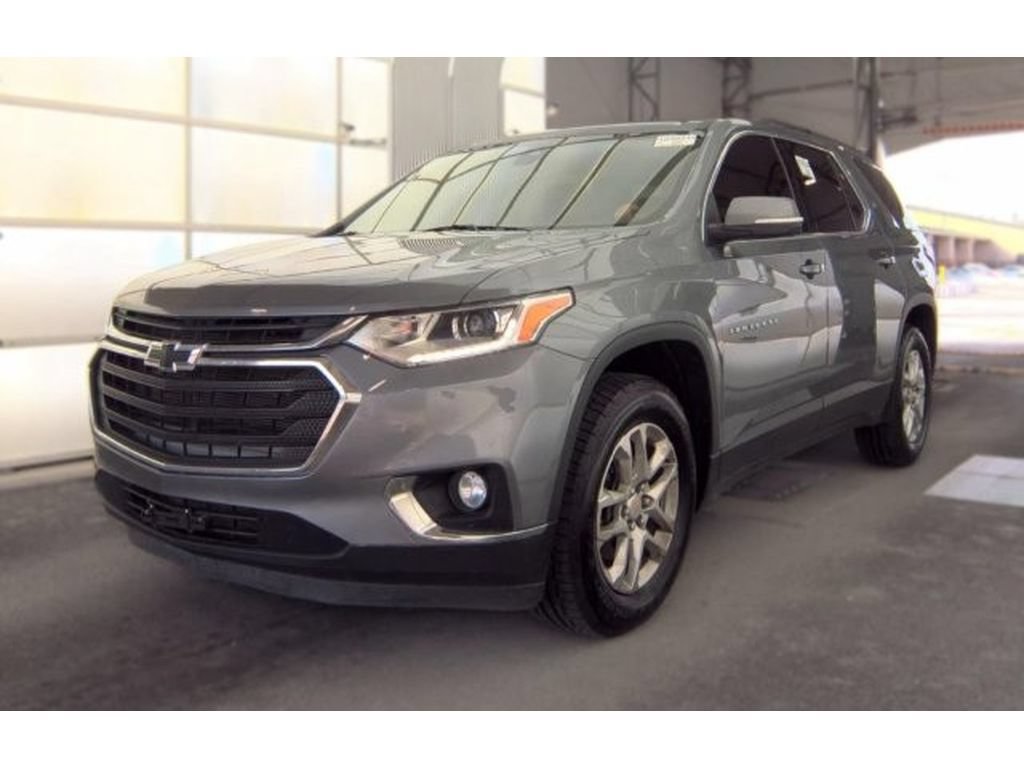 Used 2021 Chevrolet Traverse LT FWD image 1
