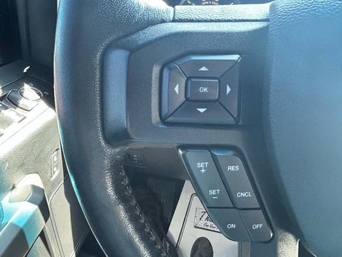 Used 2018 Ford F150 XLT w/ Equipment Group 302A Luxury AWD/4WD image 17