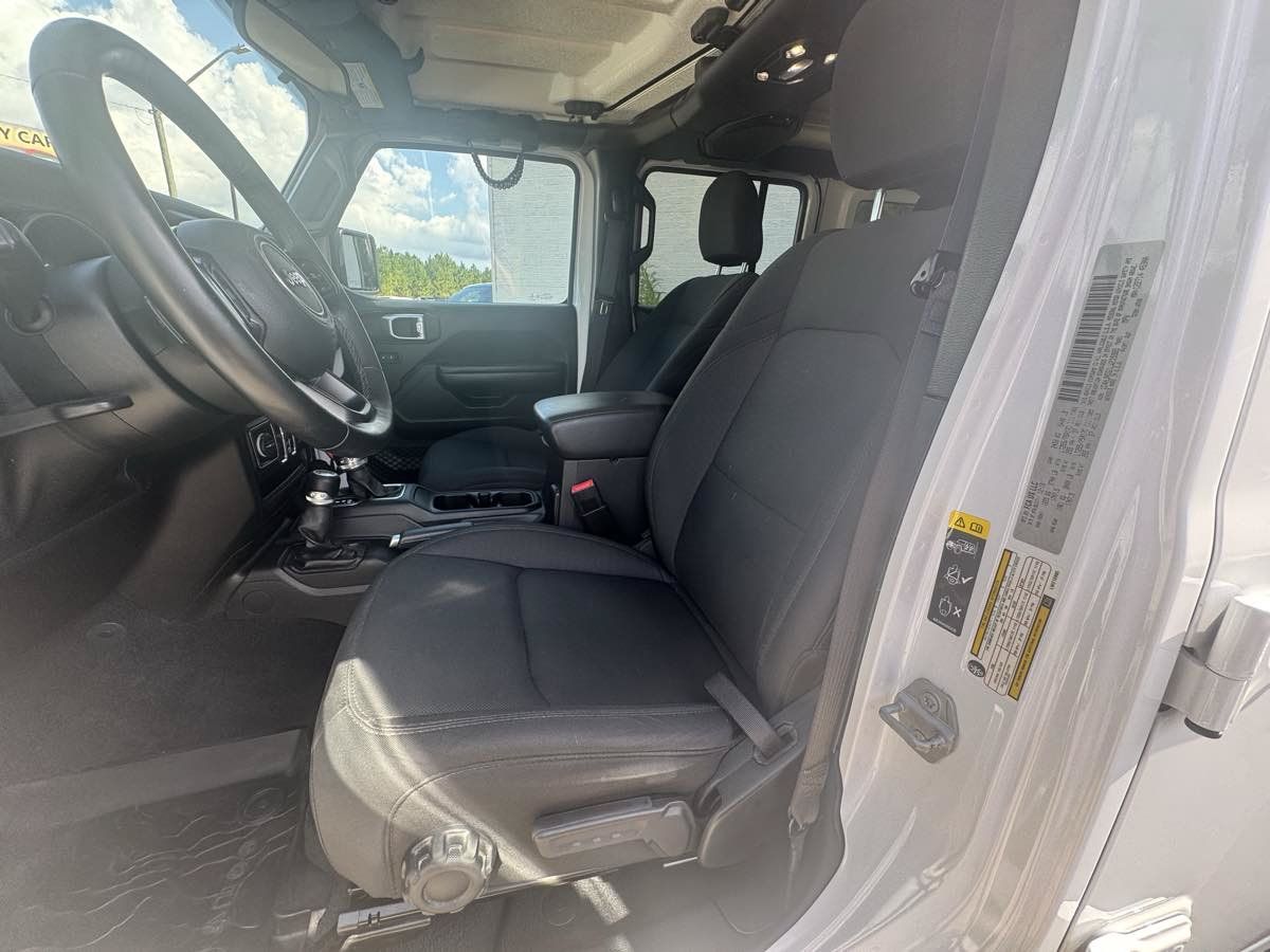 Used 2020 Jeep Wrangler Unlimited Sport AWD/4WD image 7
