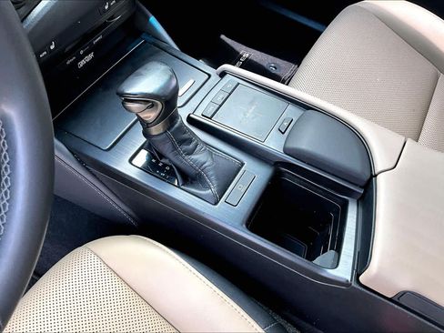Used 2020 Lexus ES 350 w/ Premium Package FWD image 17