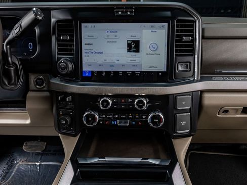 Used 2026 Ford F350 Platinum w/ Platinum Plus Package image 24