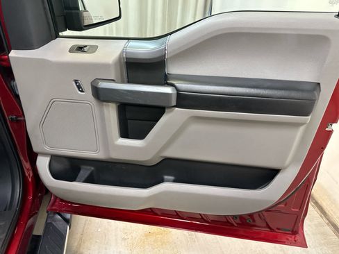 Used 2018 Ford F150 XLT w/ Equipment Group 302A Luxury image 25