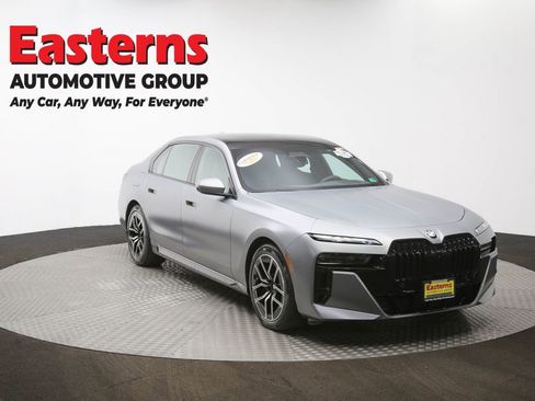 Used 2023 BMW 740i w/ Executive Package RWD image 54