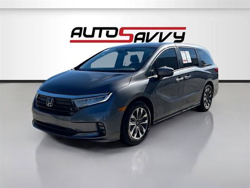 Used 2024 Honda Odyssey EX-L image 3