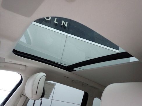 New 2026 Lincoln Nautilus Black Label w/ Jet Appearance Package image 43