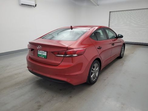 Used 2018 Hyundai Elantra Value Edition FWD image 9