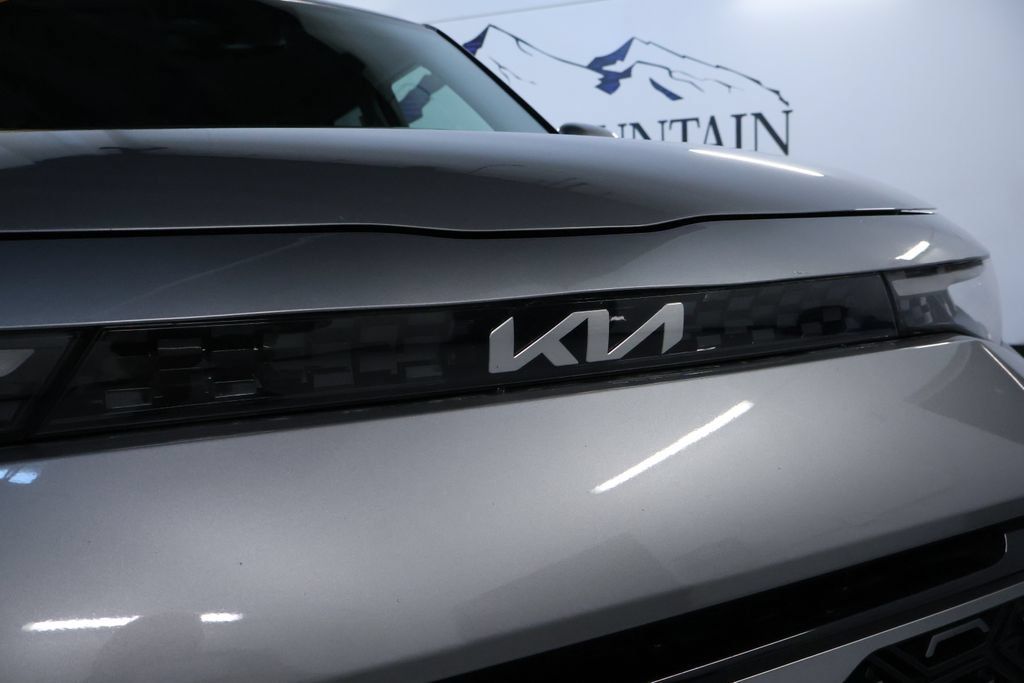 Used 2023 Kia Soul GT-Line w/ GT-Line Technology Package FWD image 9